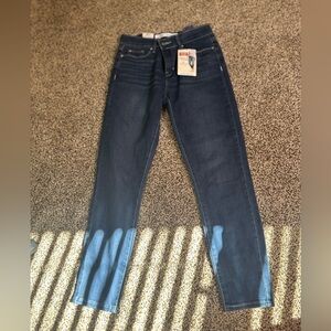Brand new crop, Levi jeans